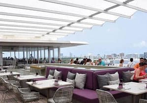 retractable-roof-cofee shop