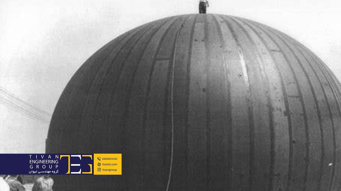 چادر عشایر در تاریخچه سازه های چادری مهمترین اثر محسوب می شود.